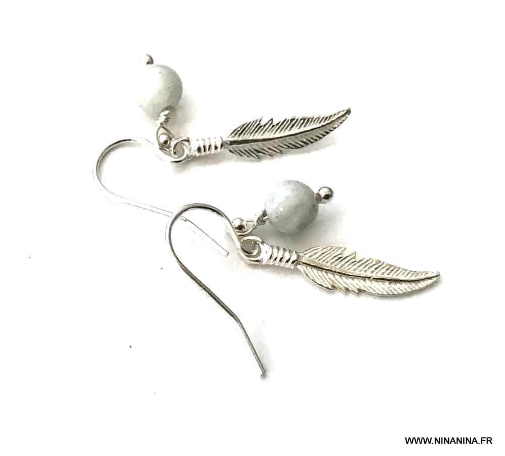 Boucles d'oreilles pendantes, elfique, en argent 925 avec pierre semi  precieuse pierre de lune, plumes - Un grand marché