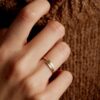 N6986d Bague réglable plaqué or minimaliste femme sur acier - Bijoux Bagues en ligne Ninanina Bague minimaliste pour femme en acier inoxydable doré avec finition plaqué or portée - Bijou élégant et pratique