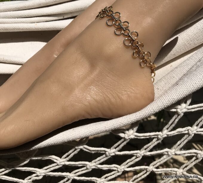N7055e Bracelet cheville bohème plaqué or - Chaine large maille dorée - Bijoux de pied en ligne Ninanina