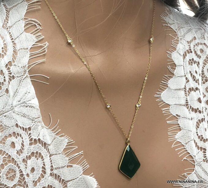 N7032e Collier pendentif vert en onyx et zirconium femme plaqué or - Bijoux Colliers en ligne Ninanina