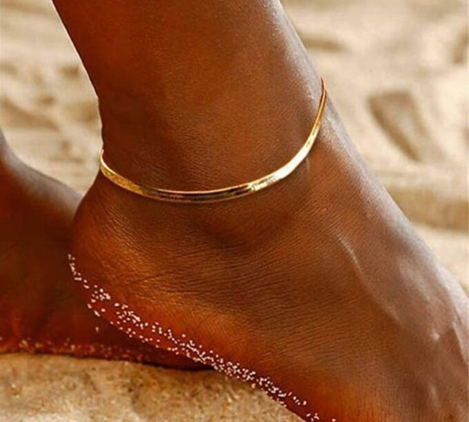 N7077a Bracelet cheville femme plaqué or chaine maille serpent plate dorée - Bijoux Bracelets en ligne Ninanina