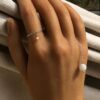 N7090a Bague chainette argent 925 artisanale sur chaine fine et pierre de lune véritable pour femme - Bijoux Bagues en ligne Ninanina
