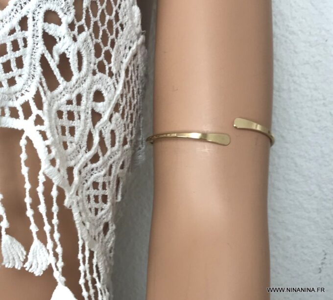 N7097b Bracelet de bras egyptien femme en laiton doré - Bijoux Bracelets en ligne Ninanina