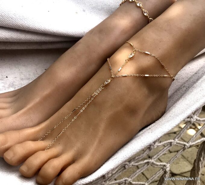 N7103 Chaine au pied femme - Bijou plaqué or zirconium blanc - Bijoux de pied en ligne Ninanina
