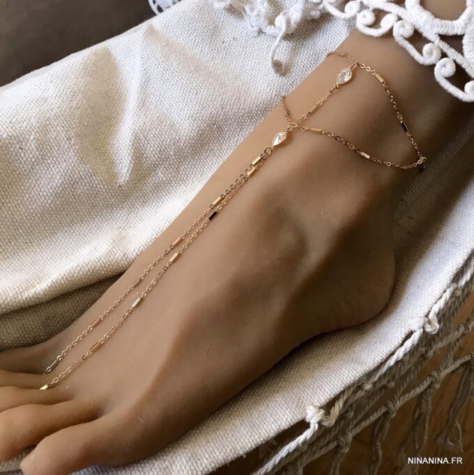 N7103M Chaine au pied femme - Bijou plaqué or zirconium blanc - Bijoux de pied en ligne Ninanina