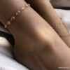 N7104 Chaine de cheville strass - Bracelet de pied plaqué or zirconium - Bijoux de pied en ligne ninanina