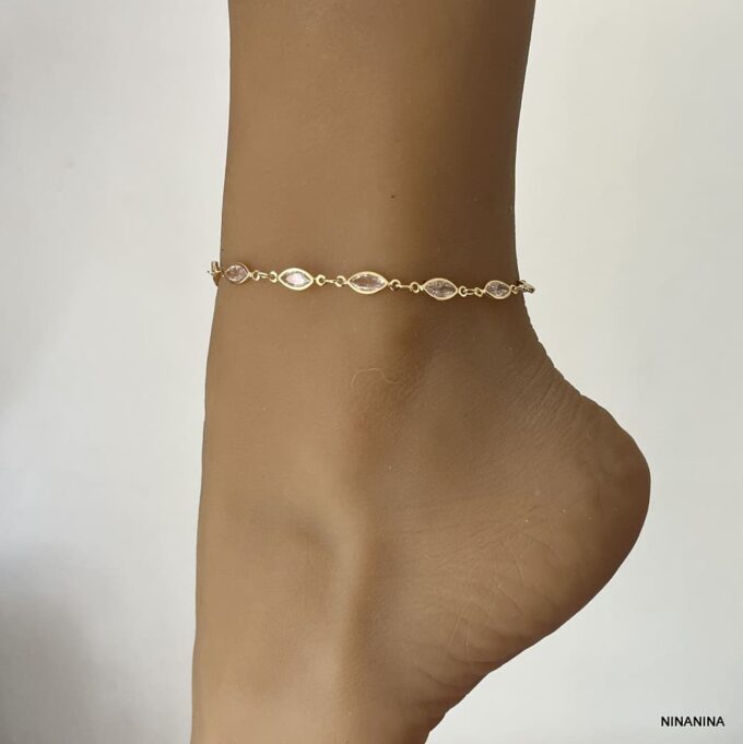 N7104a Chaine de cheville luxe - Bracelet de pied plaqué or zirconium fait main en france - Bijoux de pieds artisanaux en ligne Ninanina
