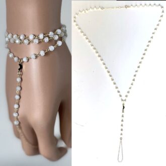Chaîne de main mariage en finition or avec bracelet bague et pierre de lune - Bijou artisanal féminin signé Ninanina