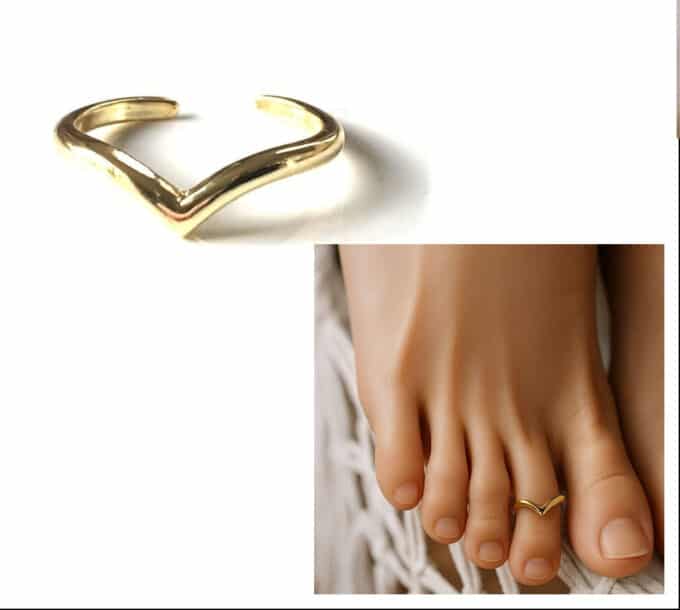 N7132 Bague d'orteil pour pied or - bijou femme doré forme V réglable - Bijoux de pieds en ligne Ninanina