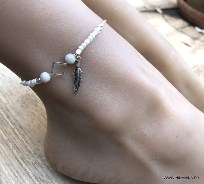 N7138 Bracelet cheville plume argent 925 pierre aigue marine rocaille - Bijoux de pied en ligne Ninanina