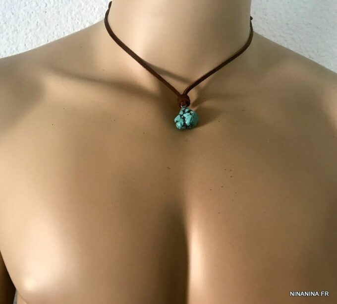 N7167d Collier ethnique turquoise homme pendentif pierre naturelle bleue lacet cuir marron - Bijoux Colliers en ligne Ninanina