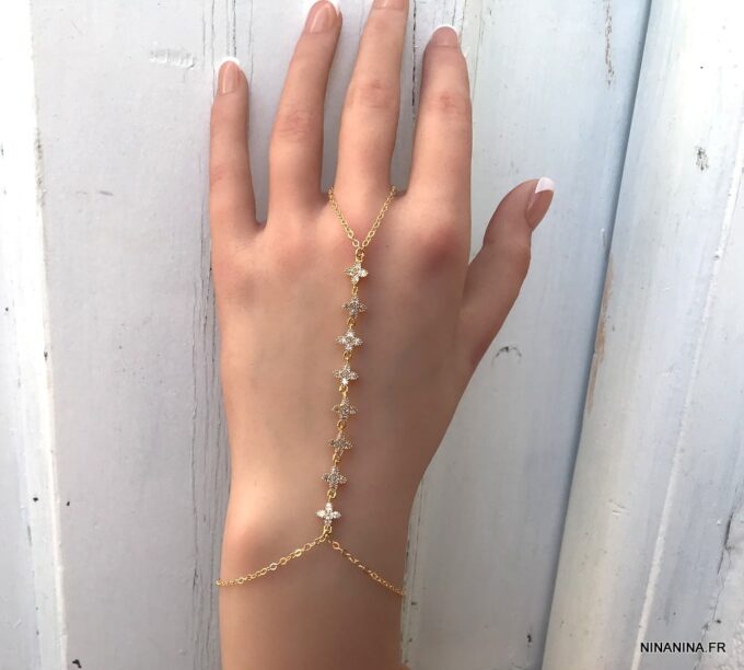 N7177g Chaine de main avec bague plaqué or et zirconium - Bijoux de main en ligne Ninanina