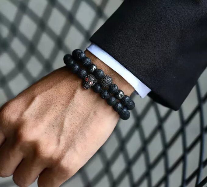 N7209a Bracelet pierre de lave tete de mort zirconium noir homme - Bijoux Bracelets en ligne