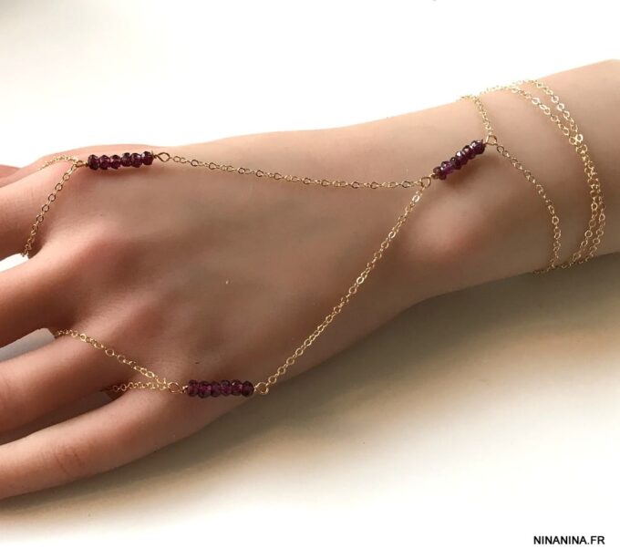 N7254b Bracelet bague main Chaine plaqué or pierre grenat rouge - Bijoux Bracelets en ligne Ninanina