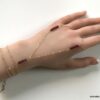 N7254d Bracelet bague main Chaine plaqué or pierre grenat rouge - Bijoux Bracelets en ligne Ninanina