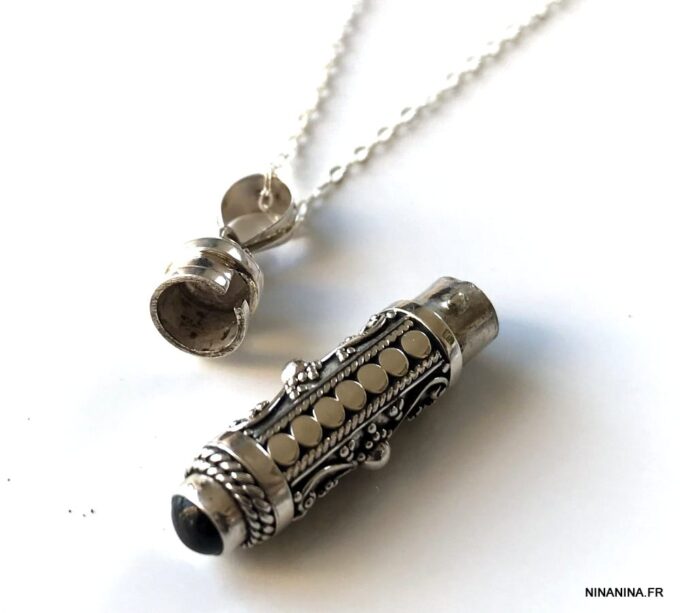 N7306d Collier urne funeraire pendentif Argent 925 Et Onyx noir - Bijoux funeraires en ligne Ninanina