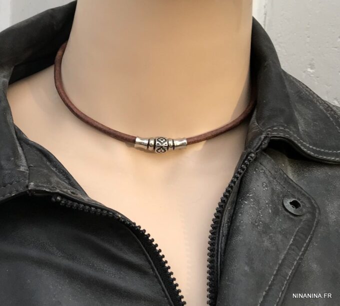N7328a Collier ras de cou cuir homme acier inoxydable argenté - Bijoux Colliers en ligne Ninanina