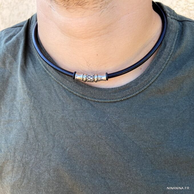 N7328i Collier ras de cou cuir homme acier inoxydable argenté - Bijoux Colliers en ligne Ninanina