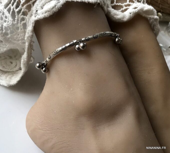 N7202g Bracelet cheville femme indien métal et acier argent - Bijoux de pied en ligne Ninanina