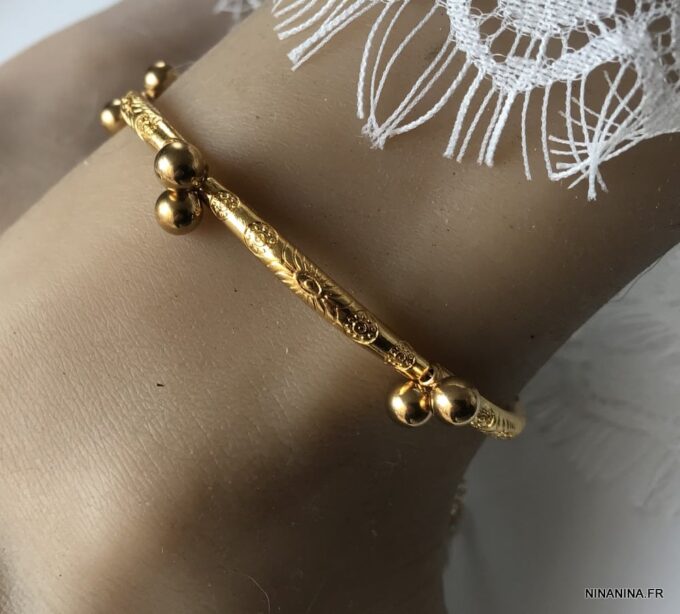 N7340b Bracelet pied indien doré femme perles tube gravées - Bijoux de pieds en ligne Ninanina