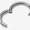 N7361C Boucle d'oreille homme creole fine Acier Inoxydable - Bijoux Boucles d oreilles en ligne Ninanina Créole homme en acier inoxydable, fine et légère, diamètre 20 mm ouverte sur un fond blanc, pour un style minimaliste