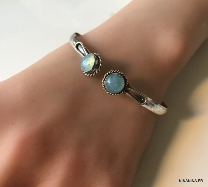 N7420a Jonc avec pierre de couleur bleu argent plaqué - Bijoux Bracelets en ligne Ninanina