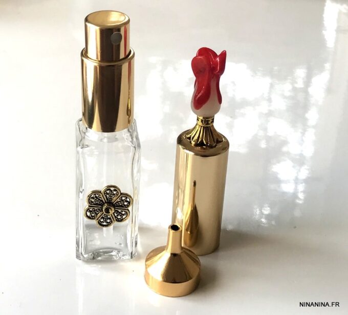 N7463L Vaporisateur a parfum rechargeable verre métal doré - Accessoires parfumeurs en ligne Ninanina