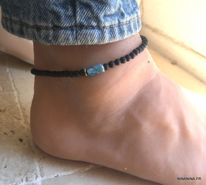 N7478a Bracelet cheville homme pierre volcanique apatite bleue - Bijoux de pied en ligne Ninanina