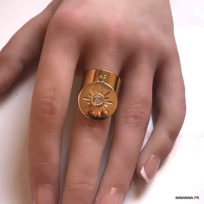 N7551a Bague pendentif acier soleil doré zirconium réglable - Bijoux Bagues en ligne Ninanina