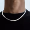 N7589D Chaine plate homme Acier Inoxydable 60 cm - Bijoux Chaines en ligne Ninanina Chaîne plate pour homme en acier inoxydable de 60 cm - Bijou élégant et durable disponible sur Ninanina