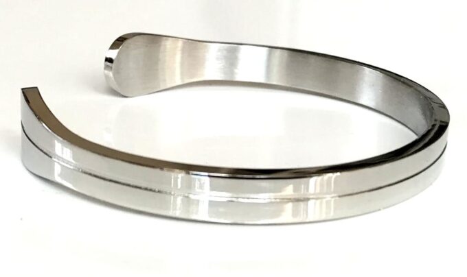 N7679B Bracelet fin homme manchette Acier inoxydable - Bijoux Bracelets en ligne Ninanina