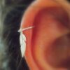 N7617 Boucle d'Oreille Cartilage Femme Plume Argent 925 - Bijoux Boucles d'oreilles en ligne Ninanina