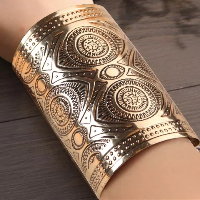 N7722g Bracelet manchette bronze très large motif oeil - Bijoux Bracelets en ligne Ninanina