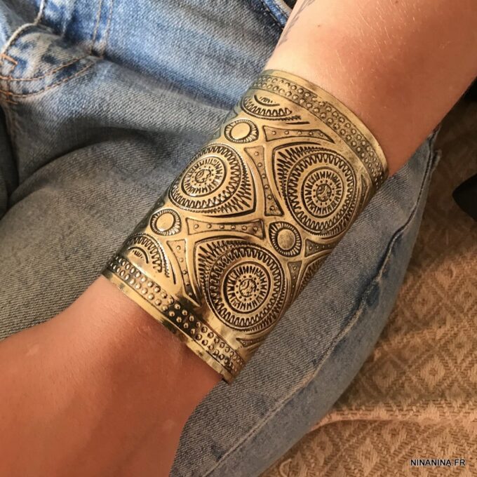 N7722n Bracelet manchette bronze très large motif oeil - Bijoux Bracelets en ligne Ninanina