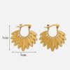 N7744c Boucles d oreilles boheme chic plume acier inox doré - Bijoux Boucles d'oreilles en ligne Ninanina