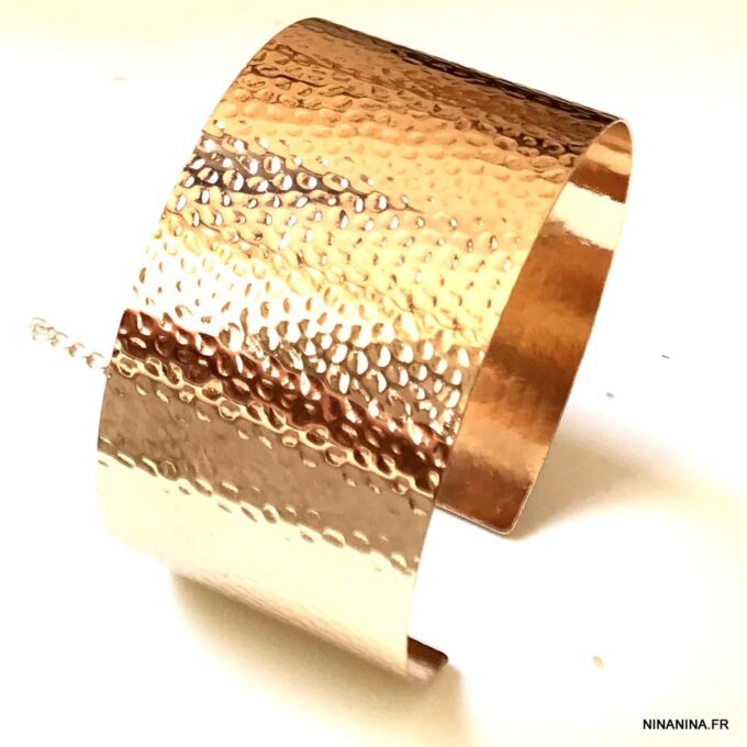 N7753e Bracelet haut de bras doré femme motif martelé réglable - Bijoux Bracelets en ligne Ninanina