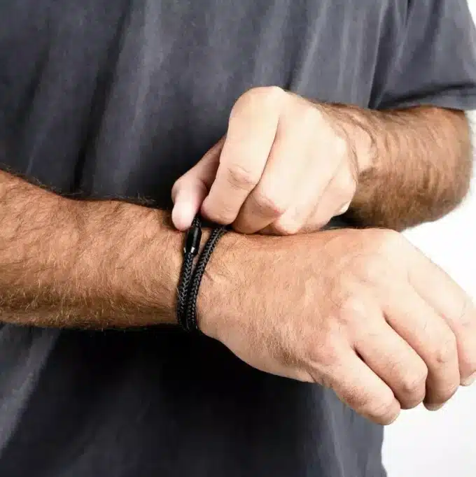 N8051b Bracelet tressé cuir homme double tours acier noir - Bijoux Bracelets Hommes en ligne Ninanina