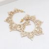 N7997c Boucles d'Oreilles ajourées Créoles dorées bohème chic - Bijoux Boucles d'oreilles en ligne Ninanina