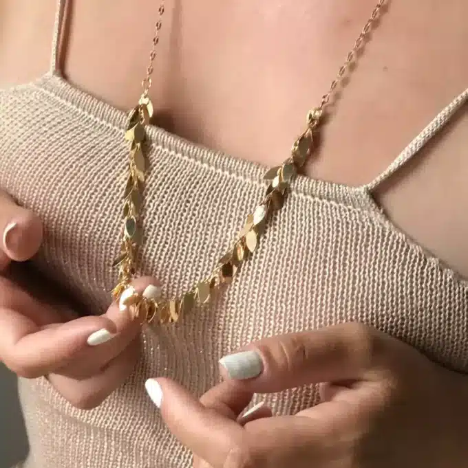 N8123a Sautoir Collier Long Or Feuilles Acier Inox Et Laiton Doré - Bijoux Colliers en ligne Ninanina