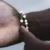 N8182d Bracelet Homme Perle Blanche Et Acier Inox Homme - Bijoux Bracelets Perles Hommes en ligne Ninanina