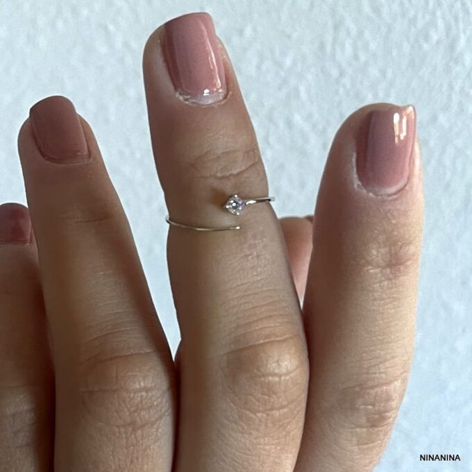 N8205F Bague De Phalange Femme Argent Plaqué Or Zirconium - Bijoux Bagues de phalanges en ligne Ninanina Bijou raffiné Ninanina : bague de phalange en argent plaqué or sertie de zirconium version argentée