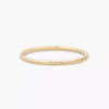 N8252b Bague Pour Le Petit Doigt Ou Phalange Anneau Acier Doré - Bijoux Bagues femmes en ligne Ninanina Zoom sur la bague anneau en acier inoxydable doré adaptée pour le petit doigt ou la phalange sur fond blanc - Bijou minimaliste et chic