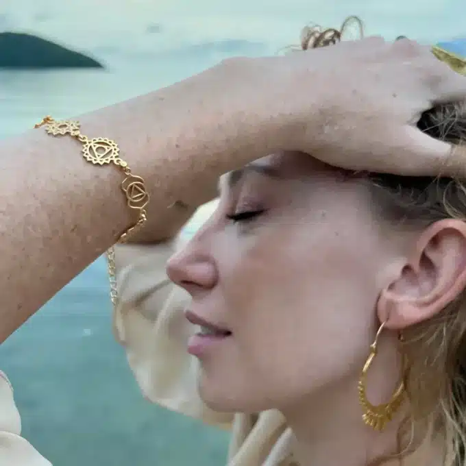 N8437c Bracelet 7 Chakras Or Femme Acier Inoxydable Doré Fait main - Bijoux Bracelets zen en ligne Ninanina