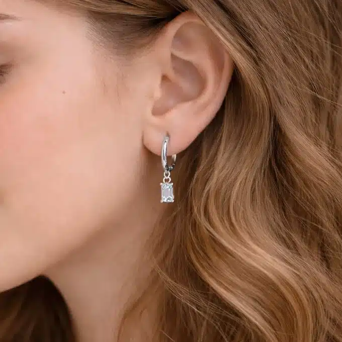 N8500c Mini Créoles Argent Plaqué Or ou Rhodium et Pierre de Zirconium Baguette rectangulaire - Bijoux Boucles d'oreilles en ligne Ninanina