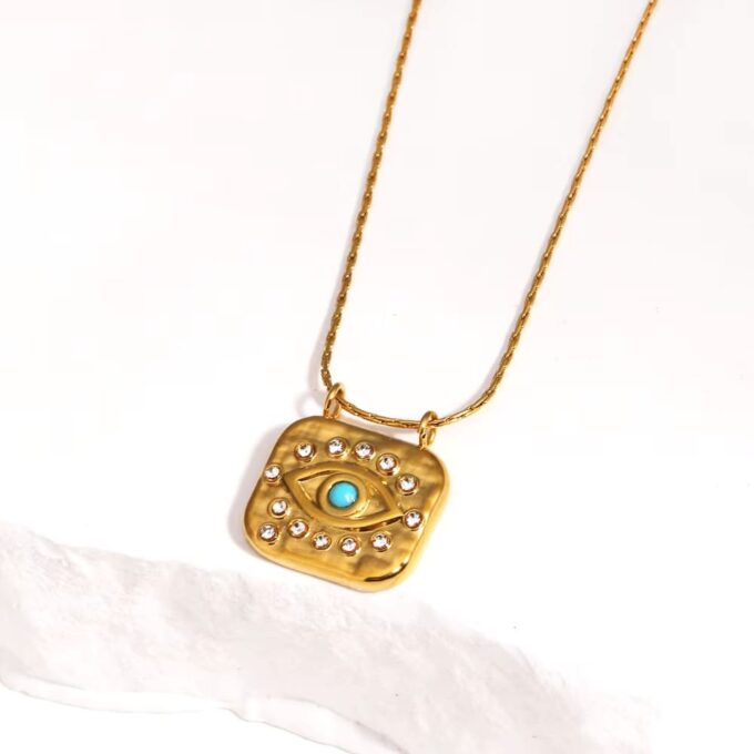 N8547e Collier Oeil Bleu Turquoise Pendentif Carré en Acier Doré – Bijou Protecteur Bohème Chic zirconium - Bijoux Colliers en ligne Ninanina