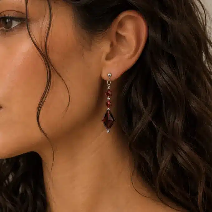 N8642e Boucles d'oreilles pendantes losange grenat plaqué or gold filled - Bijoux d'oreille femmes en ligne Ninanina