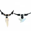 N8664f Pendentif Dent de Requin Grande Taille sur Cordon Cuir Coulissant - Bijoux colliers ethniques en ligne Ninanina